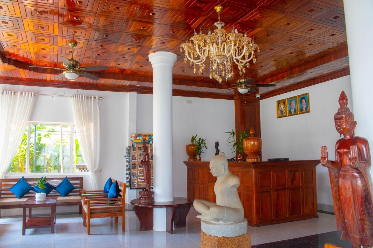 The Blanc Hotel 3*